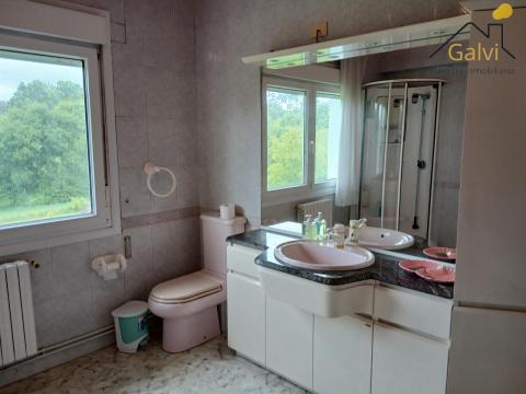 Casa con finca en Cerceda para entrar a vivir