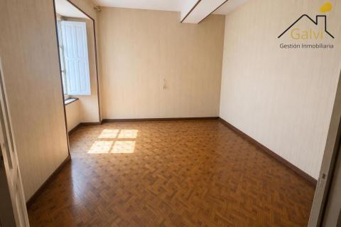 CASA PARA REFORMAR EN EL CENTRO DE ARES